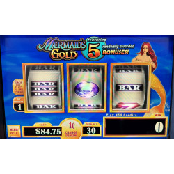Triple Luxury Mermaid's Gold xD Slot Machine