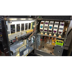 Vintage Slot Machine: 3x 4x 5x Paylines Fun
