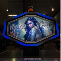 IGT Hexagon VooDoo Vixens Topper
