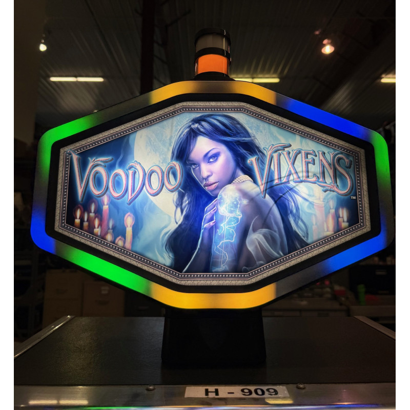 IGT Hexagon VooDoo Vixens Topper